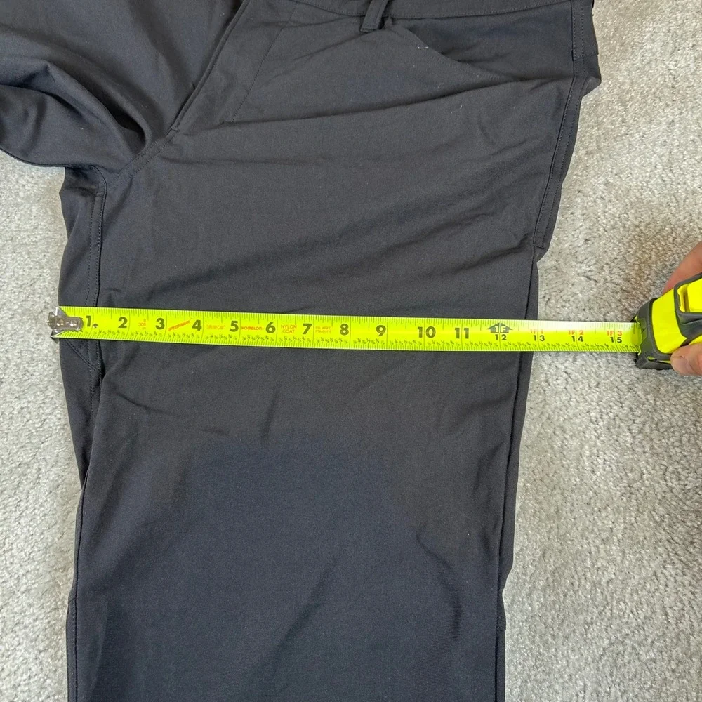 Lululemon ABC Pants Mens 38x32 Black Technical Performance 5-Pocket Trousers